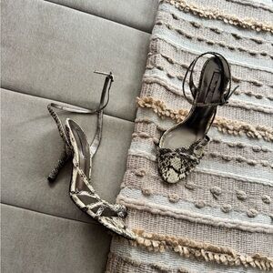 Vintage BCBG Snakeskin Heels
